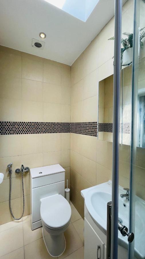 Mayday House Hotel London Ngoại thất bức ảnh