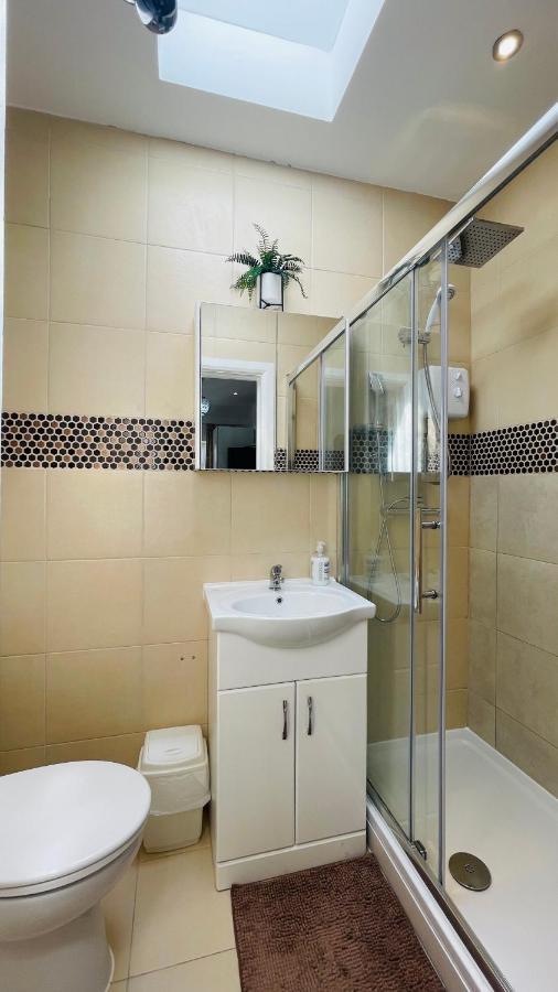 Mayday House Hotel London Ngoại thất bức ảnh