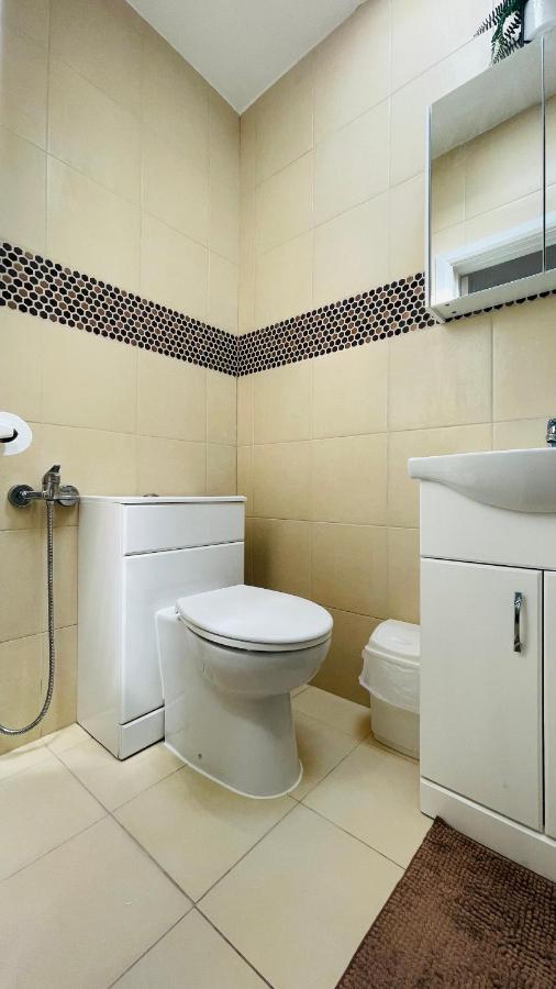 Mayday House Hotel London Ngoại thất bức ảnh